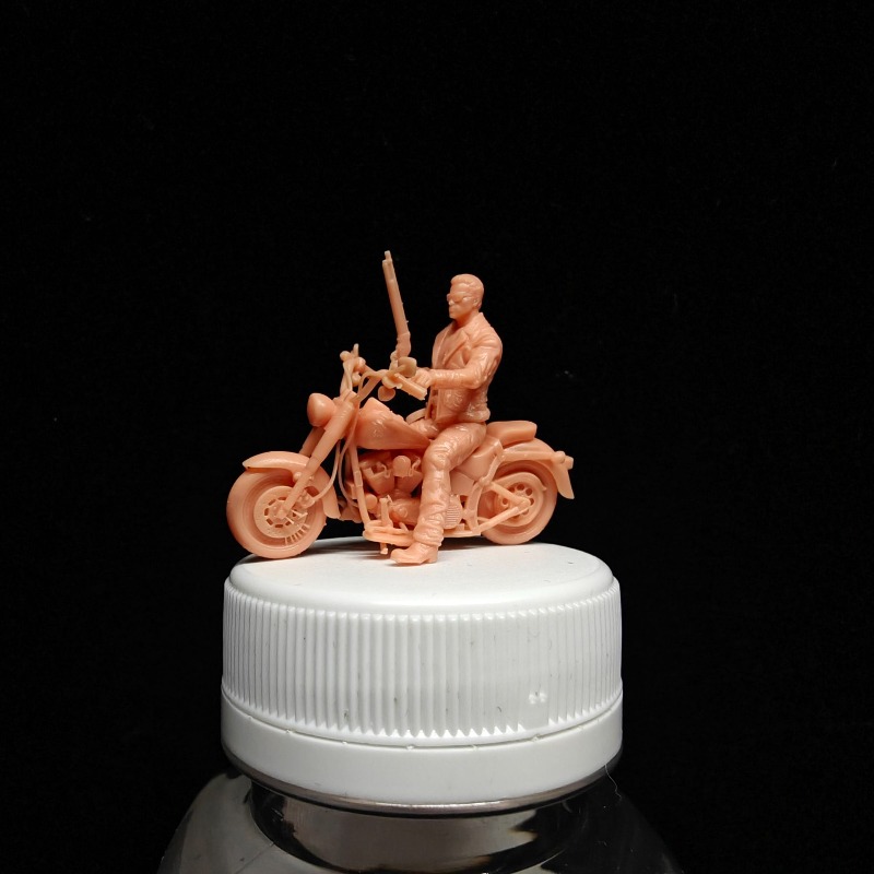 Figurine de motard miniature à - 3D Printing Diecast Cars avis et prix